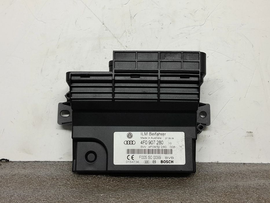 Módulo genérico AUDI A6 (4F2, C6)