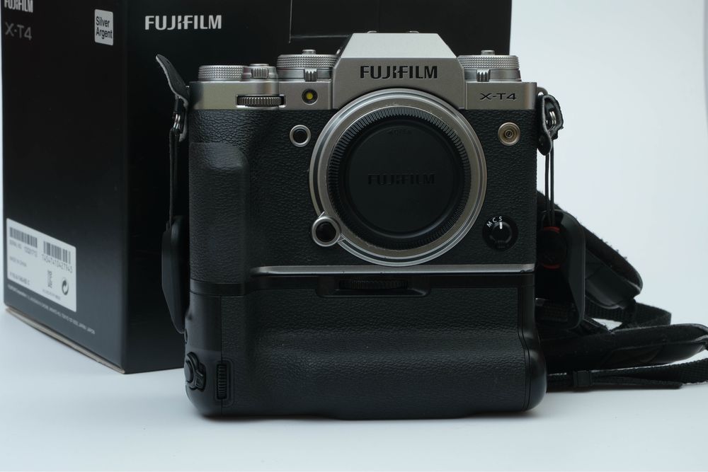 Fujifilm xt-4 com grip original