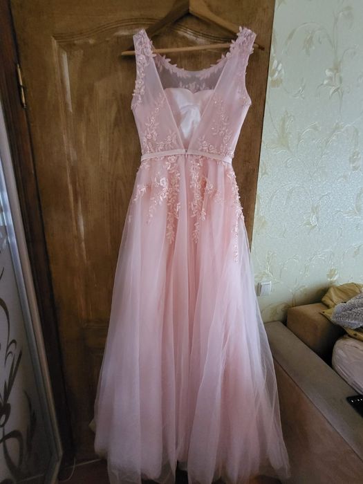 Платье вечернее длинное