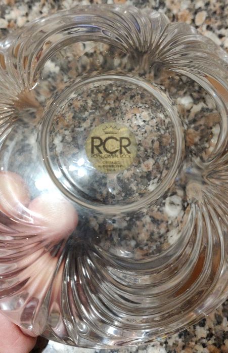 Taça italiana marca Royal Crystal Rock