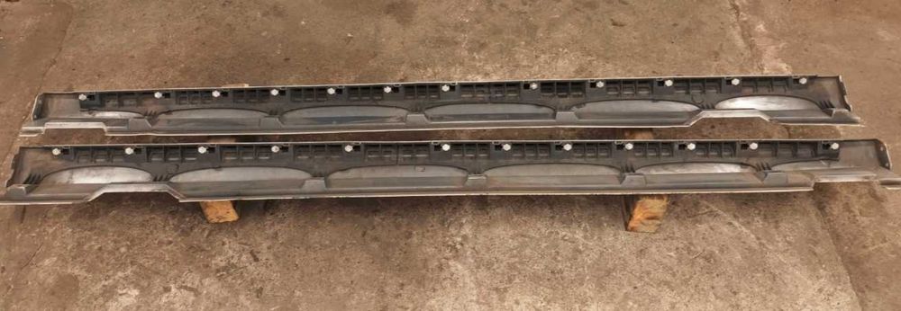 Listwa nakładka progowa progu próg LA7W Passat CC prawy lewy