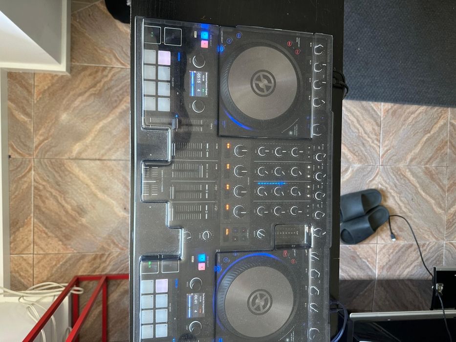 Traktor Kontrol S4 MK3