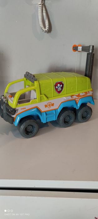 Ciężarówka z dżungli jungle auto samochód pojazd psi patrol