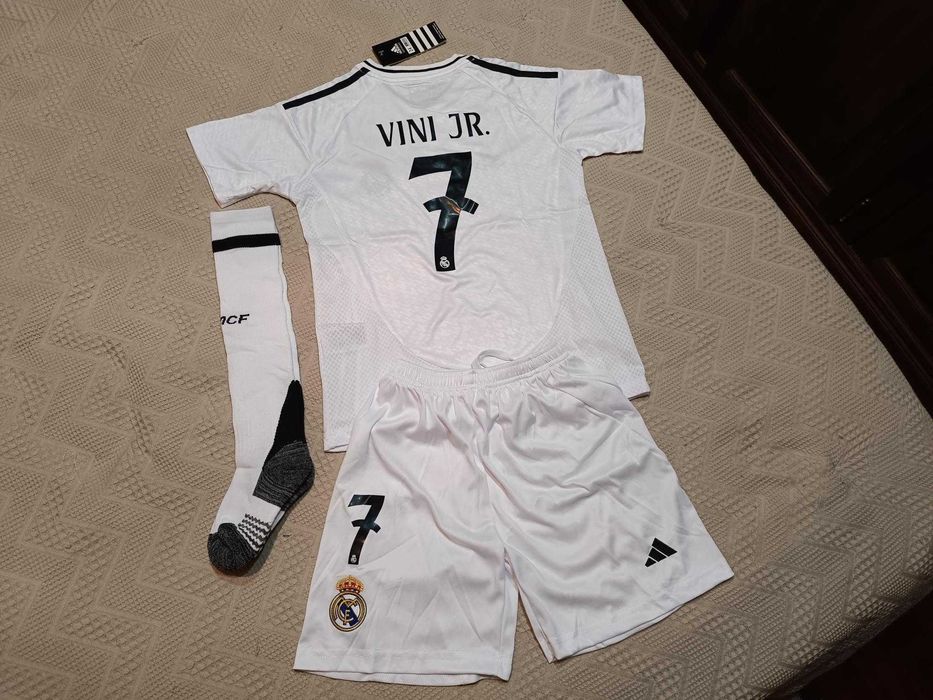 Camisola criança Vinicius VINI JR. Equipamento REAL MADRID | NOVO