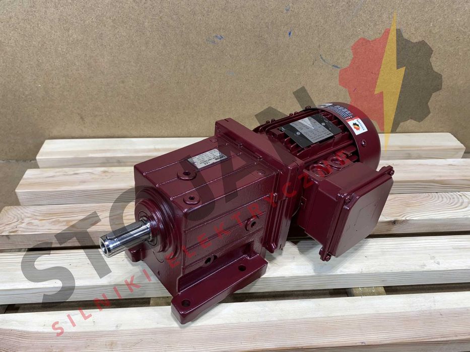 motoreduktor / przekładnia 0,75kW 87,1obr. 3fazowy Lenze