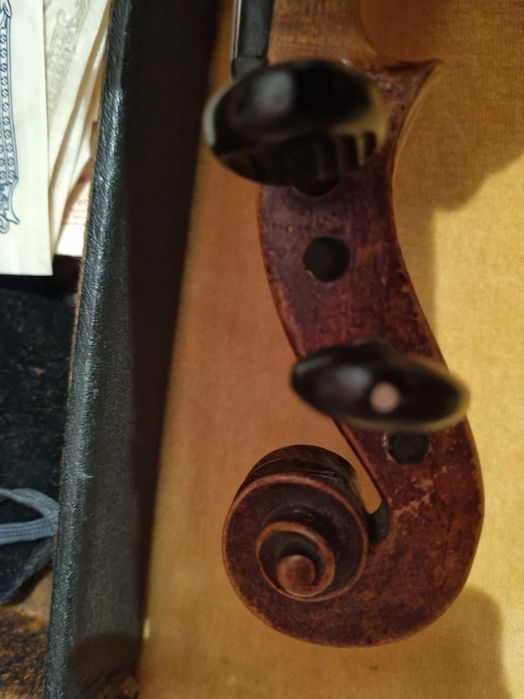 stare przedwojenne skrzypce