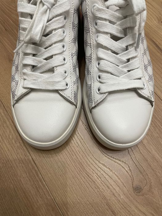 Жіночі білі шкіряні снікерcи кеди Vilena PRPY 37 розмір чудовий