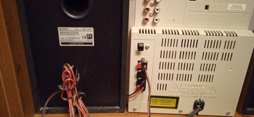 Музыкальный центр Sony.