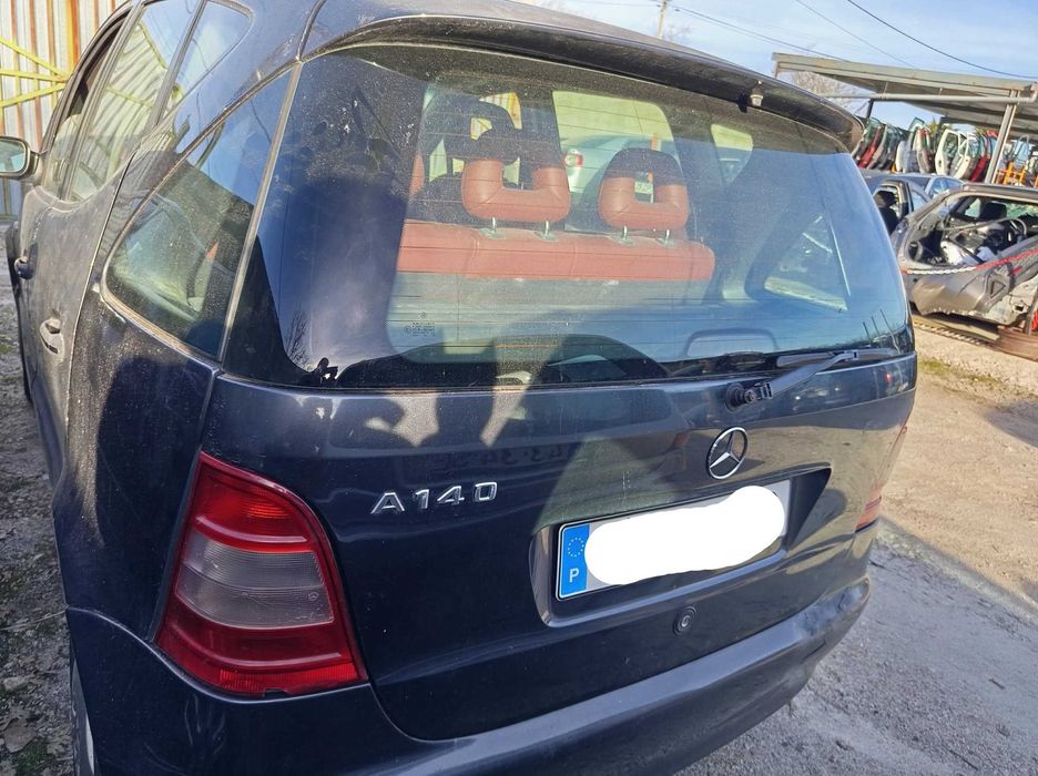 Para peças Mercedes A 140 1.4I ano 1997