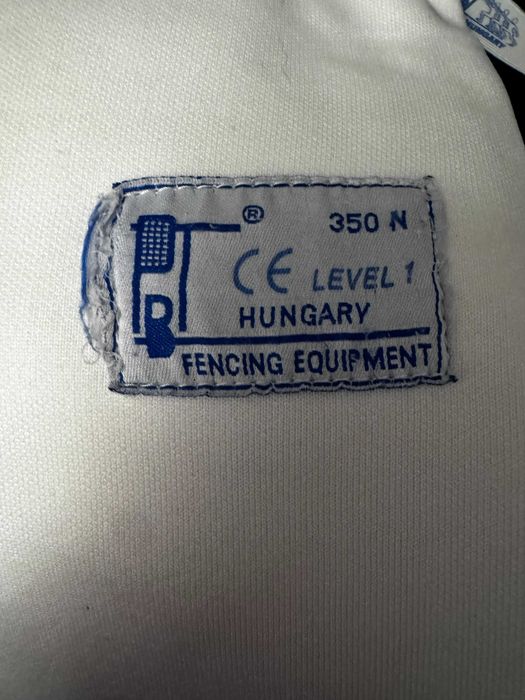 Strój do szermierki PBT Fencing, roz 164 350N