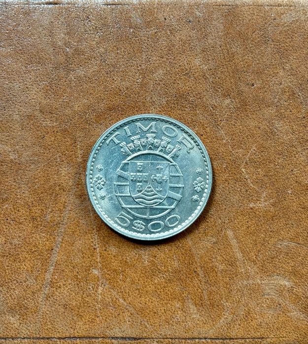 Moeda de 5 Cinco Escudos Timor Colónia de Portugal do Ano de 1970