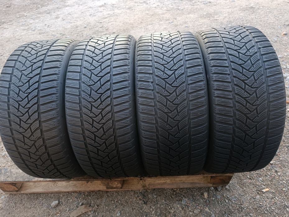 225/40/18 Dunlop wintersport 5