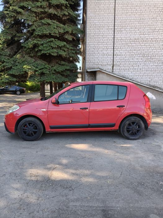Продам Dacia Sandero 1.2 2009р.