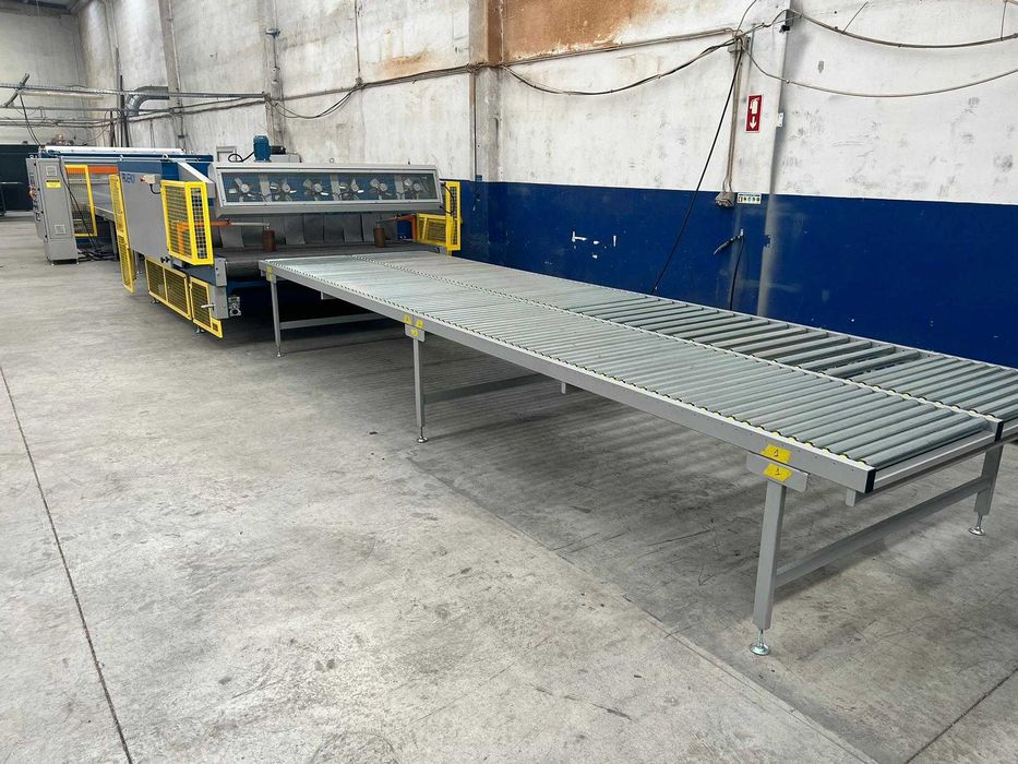 MÁQUINA INDUSTRIAL DE EMBALAGEM AUTOMÁTICA