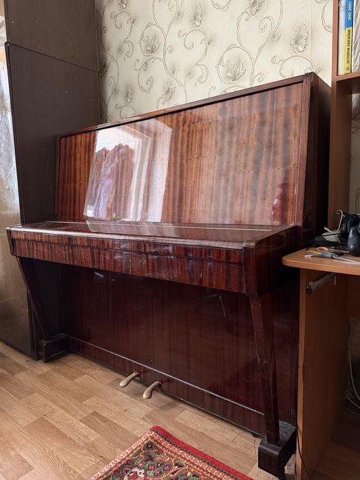 Фіртепіано / Піаніно «Білорусь»