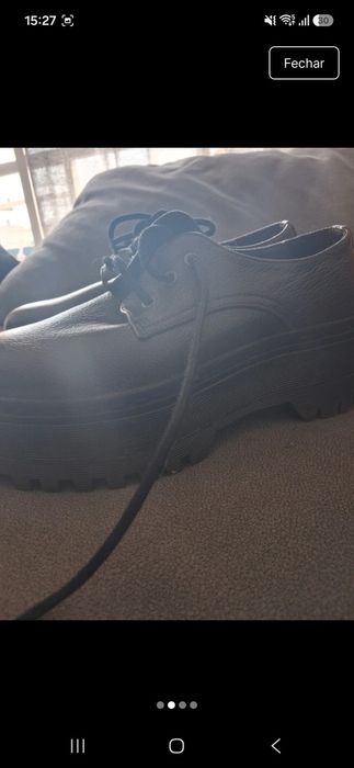 Sapatos de plataforma castanhos