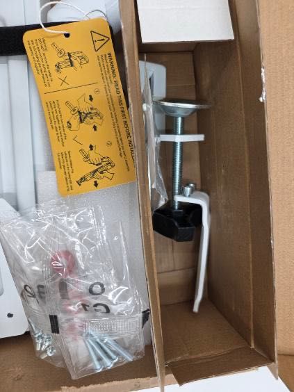 Uchwyt biurkowy do monitora marki Suptek, model D8W