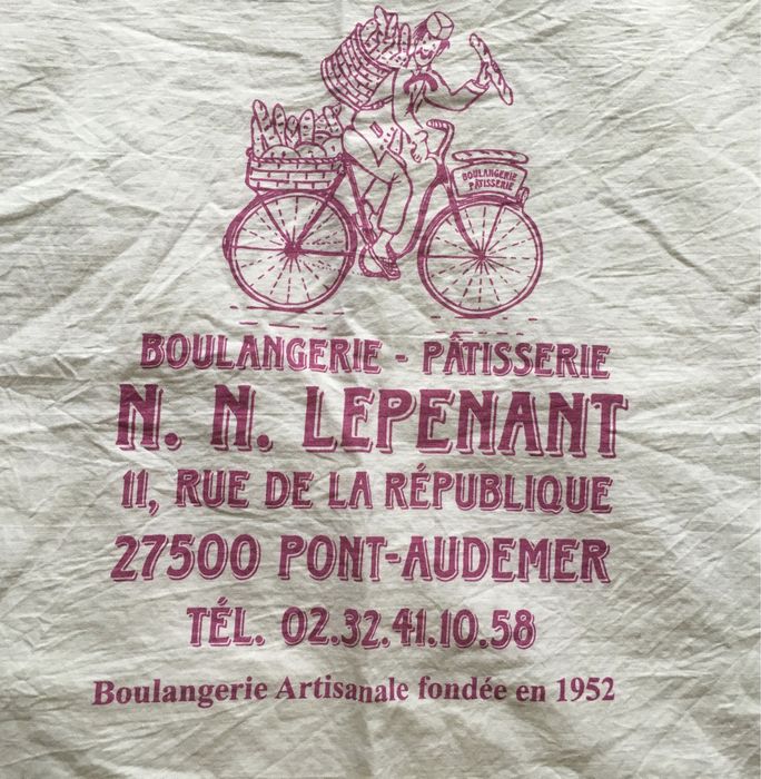 Фартук фирменный/фартук с вышивкой