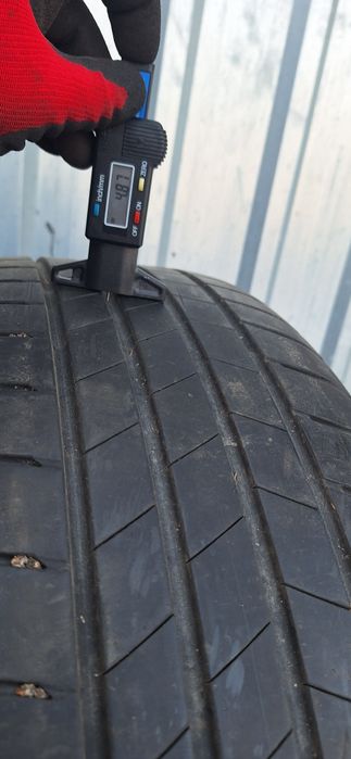 Opony letnie Bridgestone 235/60 17, 2019rok