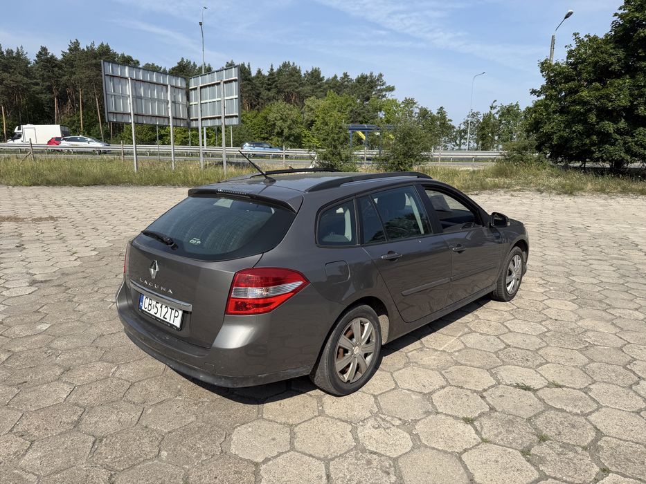 Laguna 2.0 benzyna 140 koni 6 biegow Tempomat Isofix Renault ZAMIANA