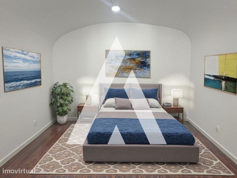 Moradia T2 Térrea no Centro Histórico de Évora