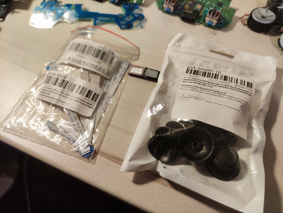 Lote comandos PS4 (ler descrição)