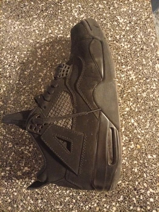 Air Jordan 4 - Black cat