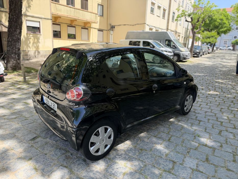 Toyota Aygo com apenas 55 mil km’s Nacional