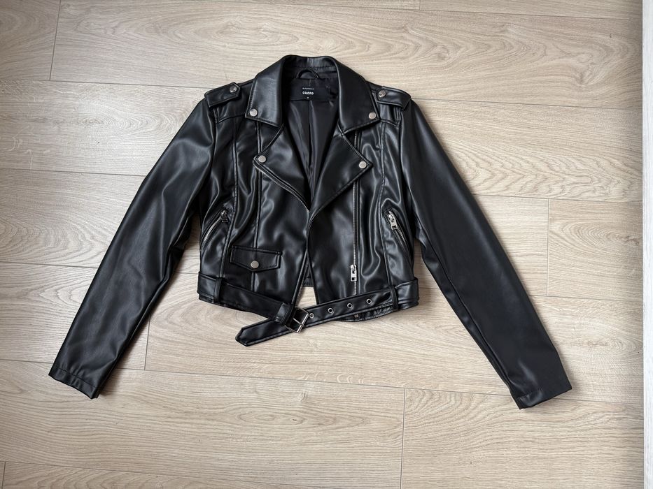 Шкіряна куртка коротка Cropp ідеальний стан шкіряна коротка