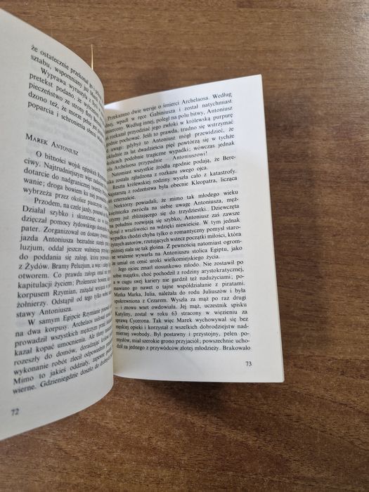 A2439. "Kleopatra" Aleksander Krawczuk