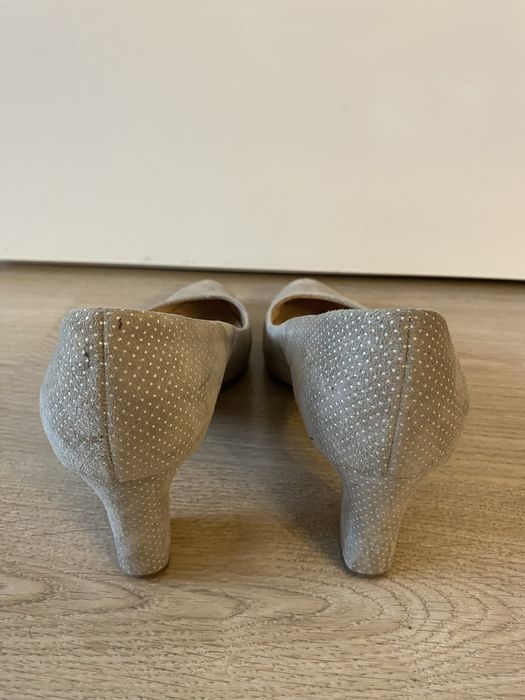 Skórzane zamszowe buty Peter Kaiser