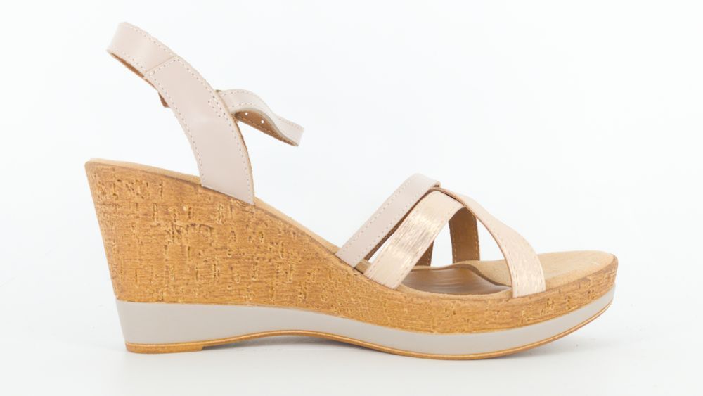 Buty espadryle na koturnie Tamaris 40