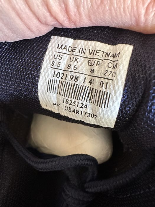 Кросівки Adidas p.43-28 см нові не підійшли