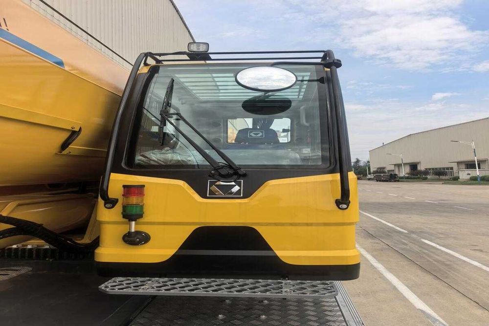 Автокран XCMG XCA160H вантажопідіймальність 160 т. 2025 р. в наявності