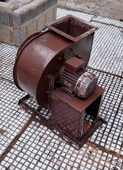 Улитка, равлик, витяжка, вентилятор