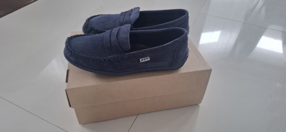 Buty chłopięce 32