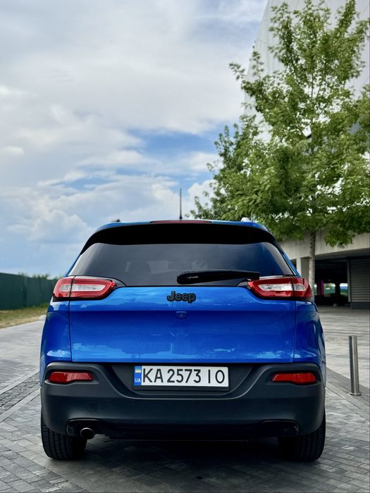 Jeep Cherokee 2017 p