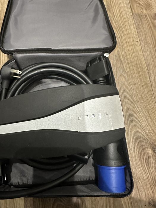 Зарядка  Tesla Mobile Connector gen 2, , USA