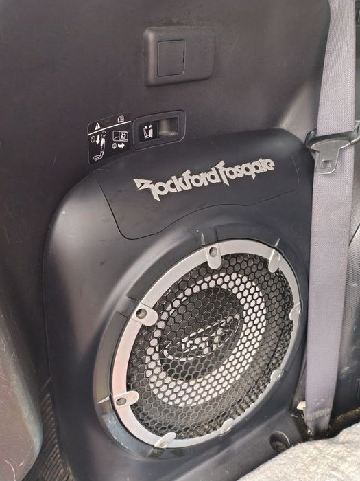 Mitsubishi Outlander XL 4X4 дизель авто для ЗСУ