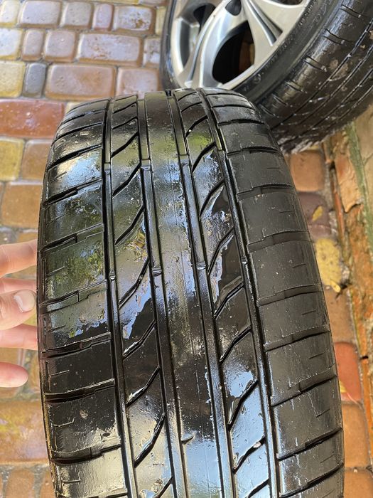 Bridgestone 205/45r16 83H Літня різиня літня