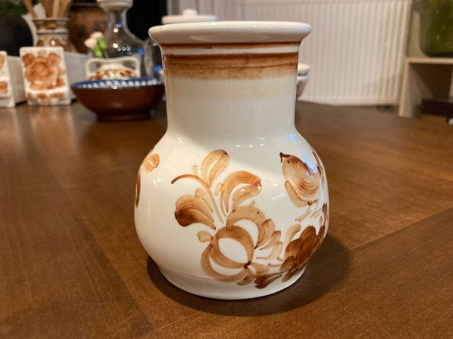 Flakon, pojemnik, fajans