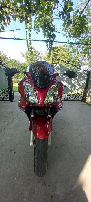 Honda VFR 800 2006