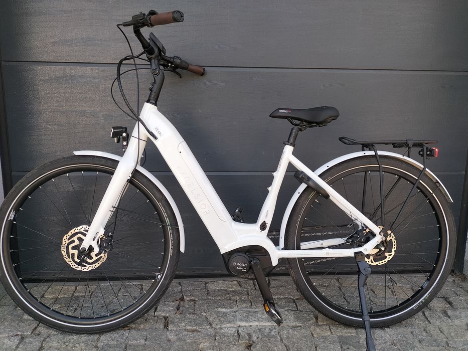 Rower elektryczny  Excelsior Bosch 2022 rok rezerwacja