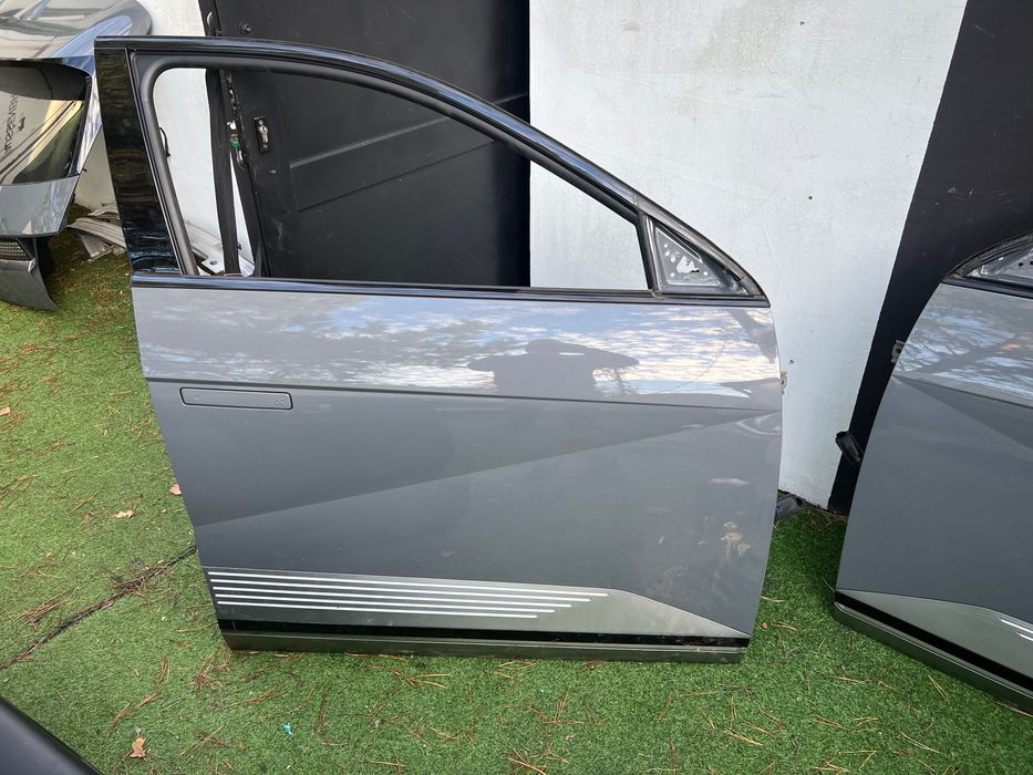 Двері Передні Праві Задні Праві Хундай Іонік 5 Hyundai Ioniq 5 R3G