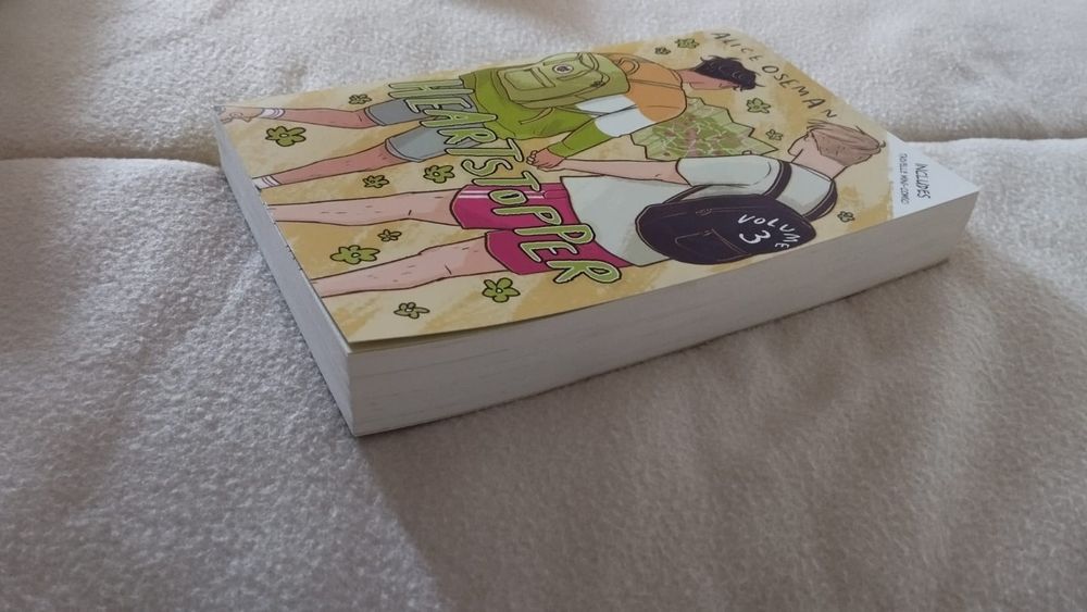 "Heartstopper:volume 3" em inglês
