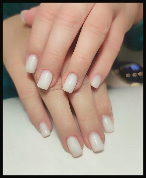 Маникюр, педикюр