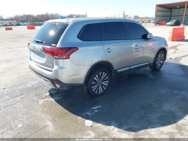 2019 Mitsubishi Outlander SE 2.4 Повний привід