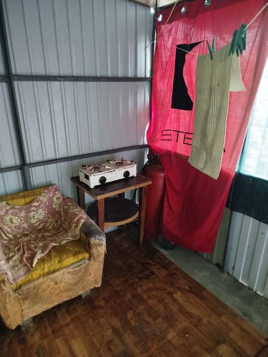 Сдам дом на 1комнатуна правом берегу раен Красного камня