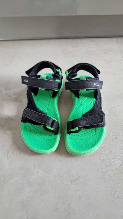 Сандали босоножки фирмы Ecco для мальчика размер 30