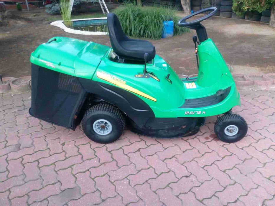 Traktorek kosiarka John Deere 12.5KM hydrostat